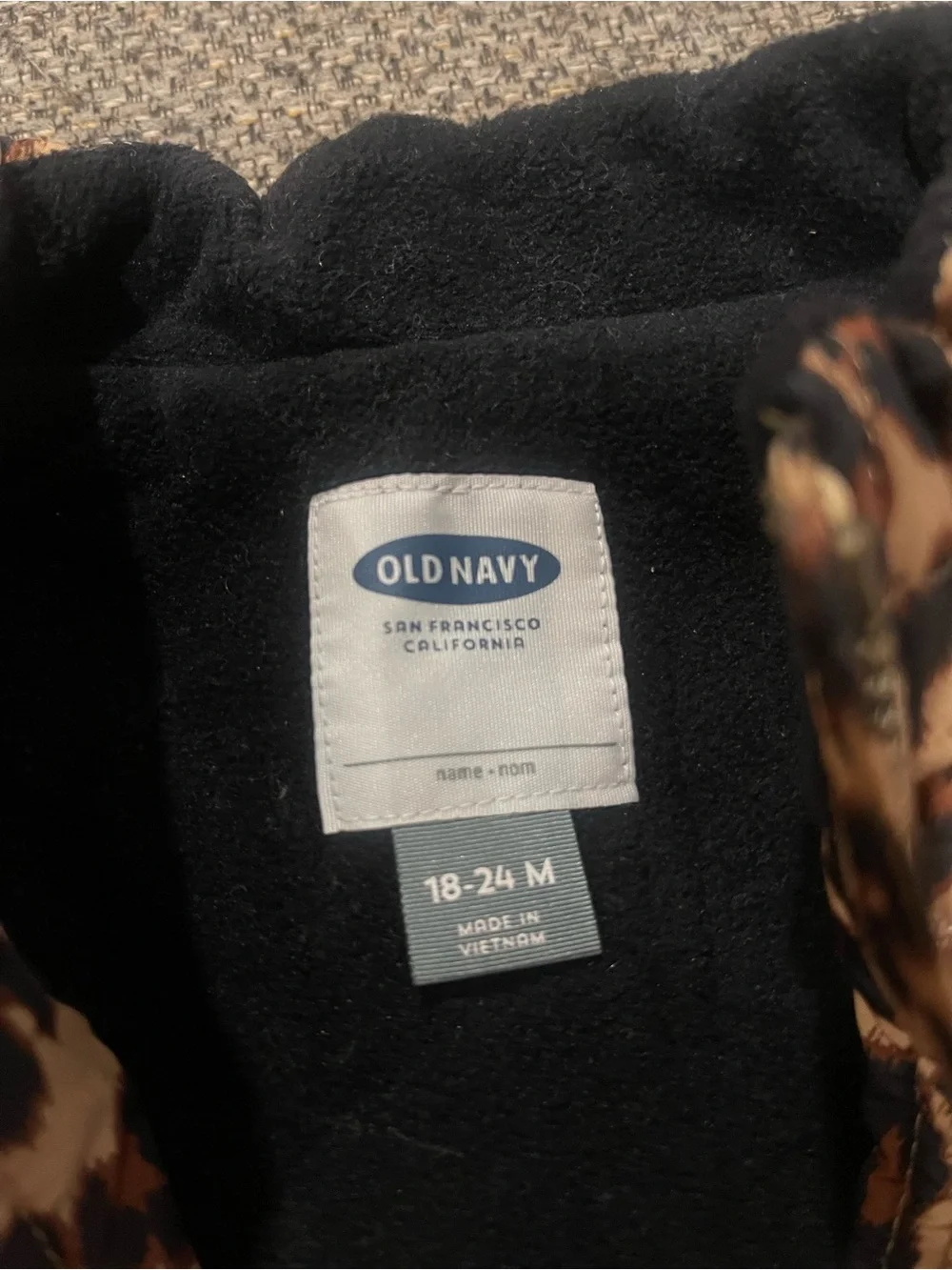 Old Navy Leopard Print Zip-Up Vest in Black and Tan